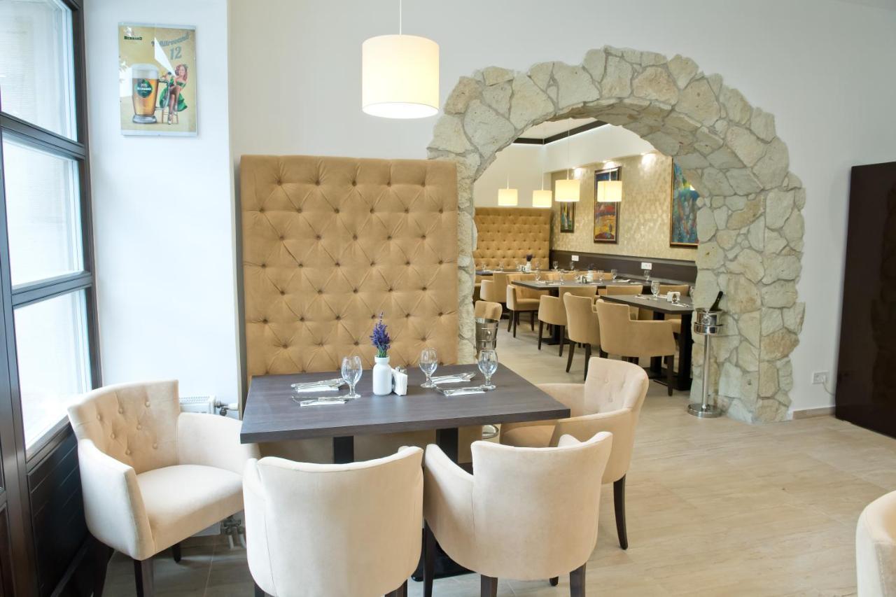 Toldi Fogado Hotel 4*